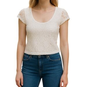 HOLLISTER Lace Overlay Crop T-Shirt Ivory White L